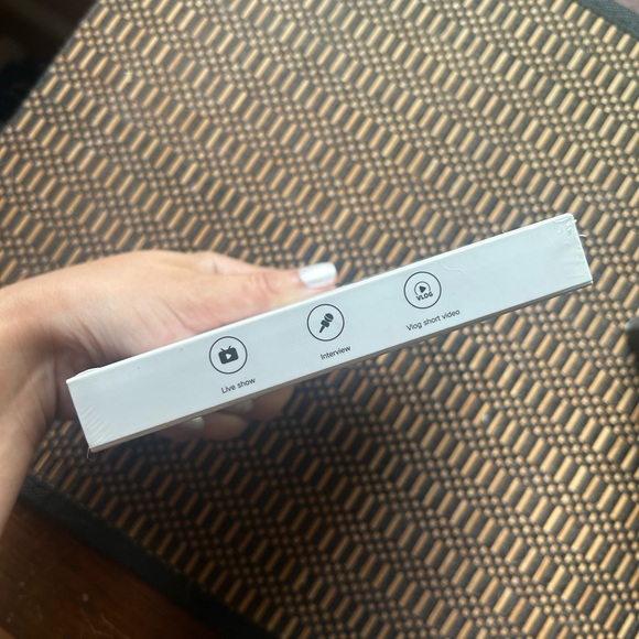 Wireless Lavalier Microphone - Picture 4 of 4